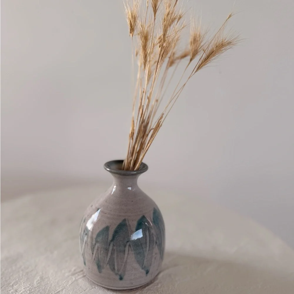 MINI STUDIO POTTERY SIGNED BUD VASE BLUE/GREY GLAZED COTTAGE-CORE MCM BOHO EUC - Picture 5 of 6